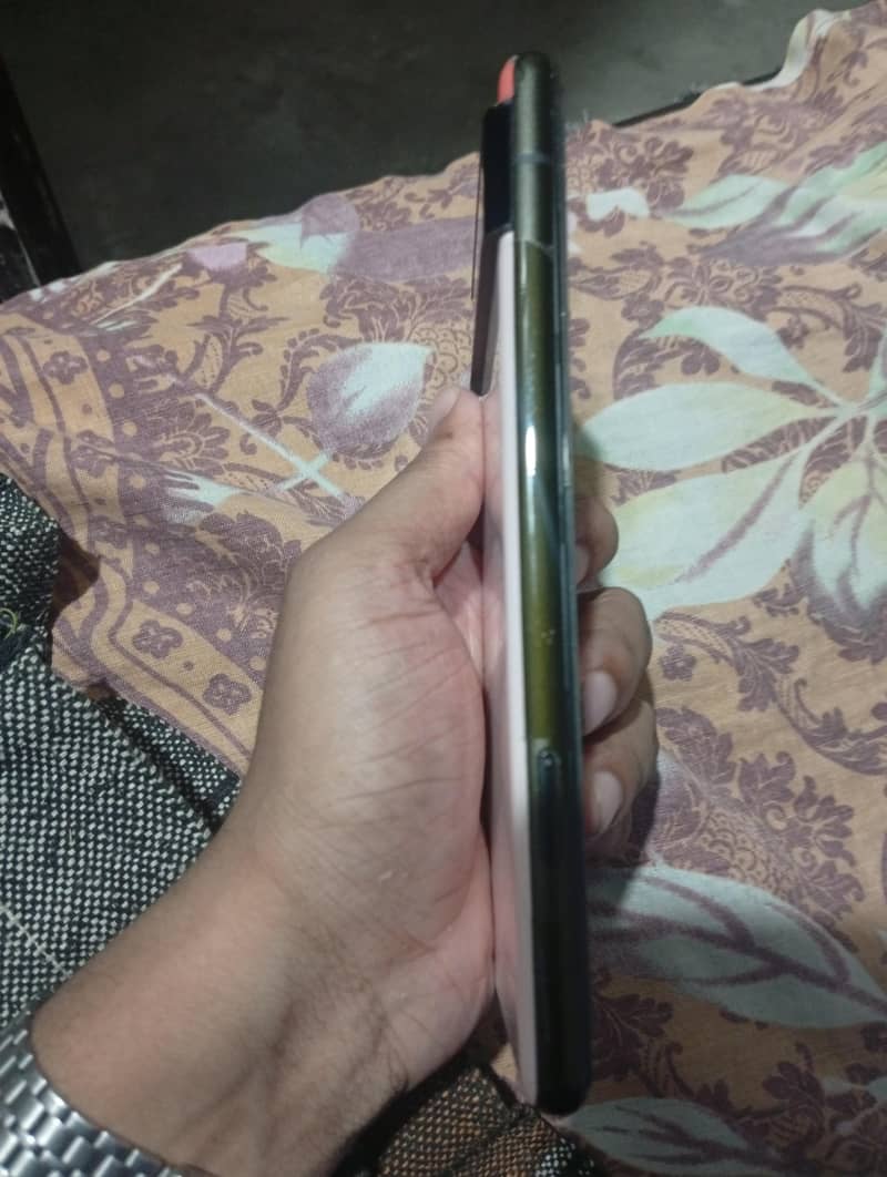 Google Pixel 6 3