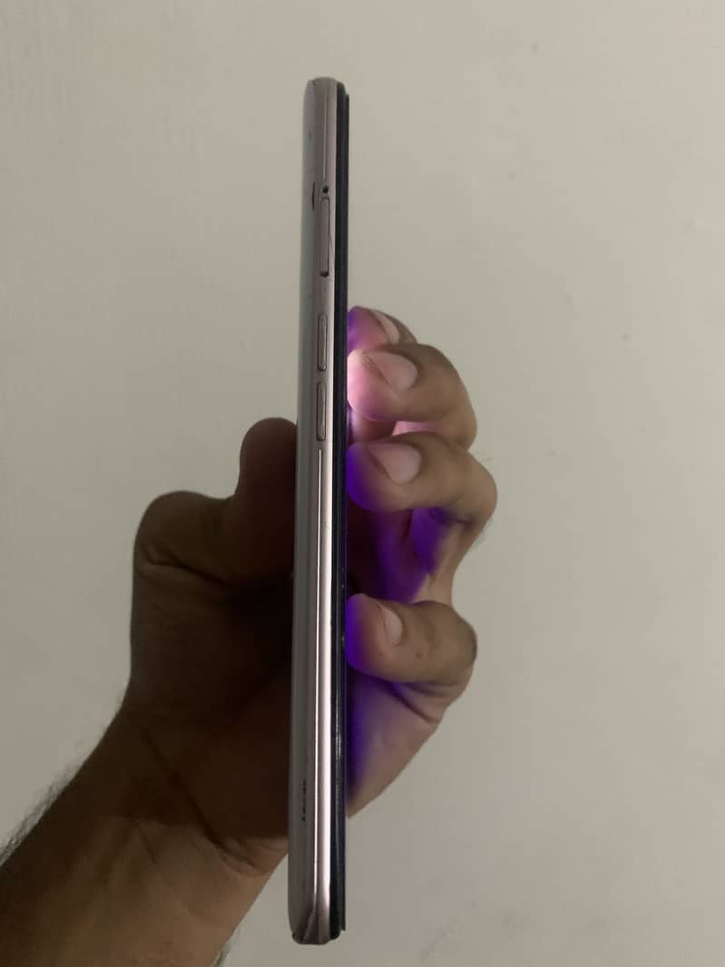 OPPO A5 1