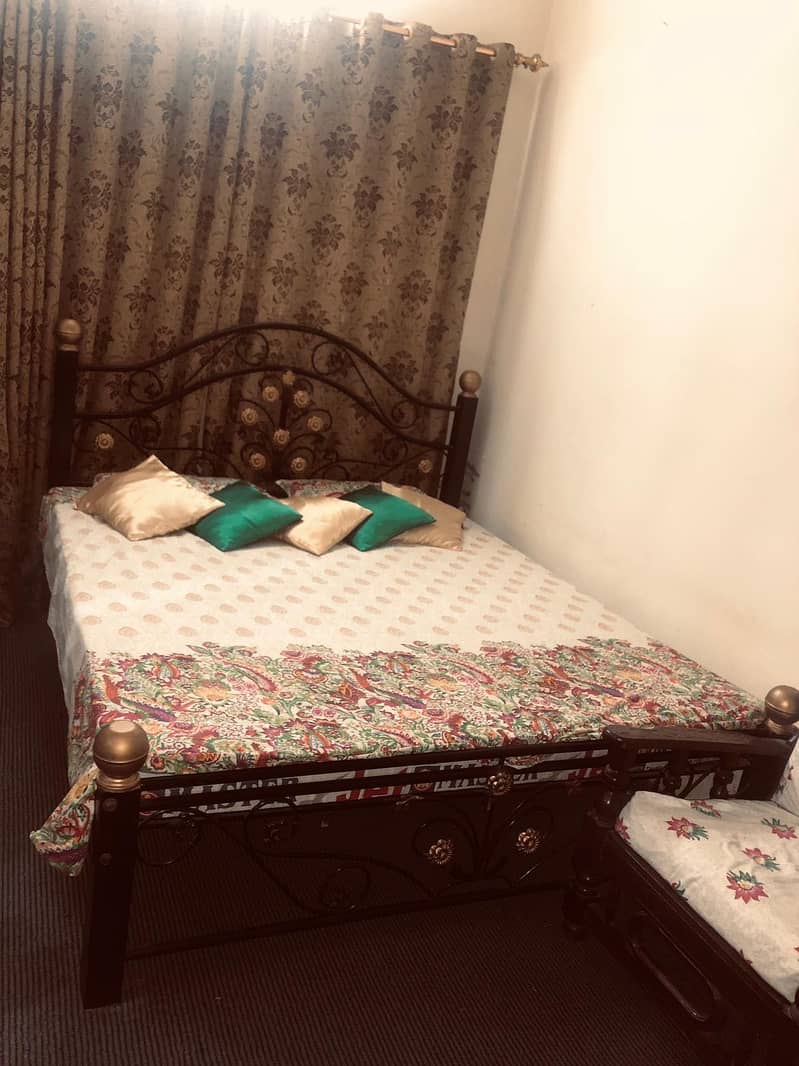 King Bed 2