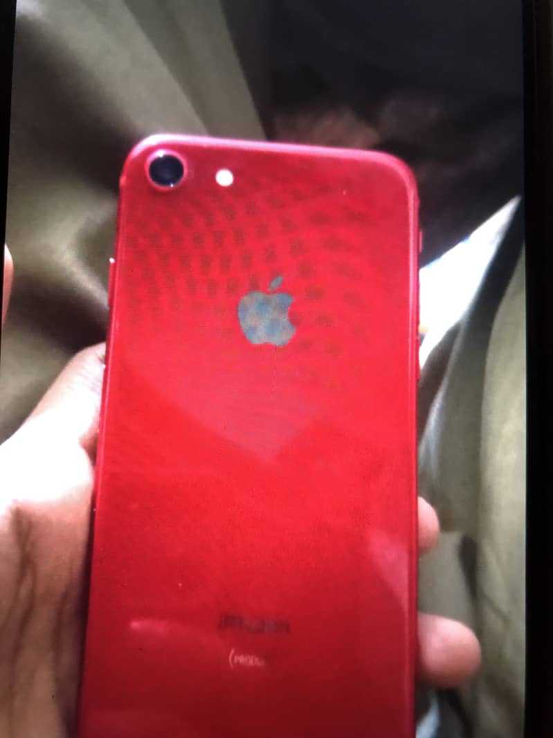 Apple iPhone 8 0