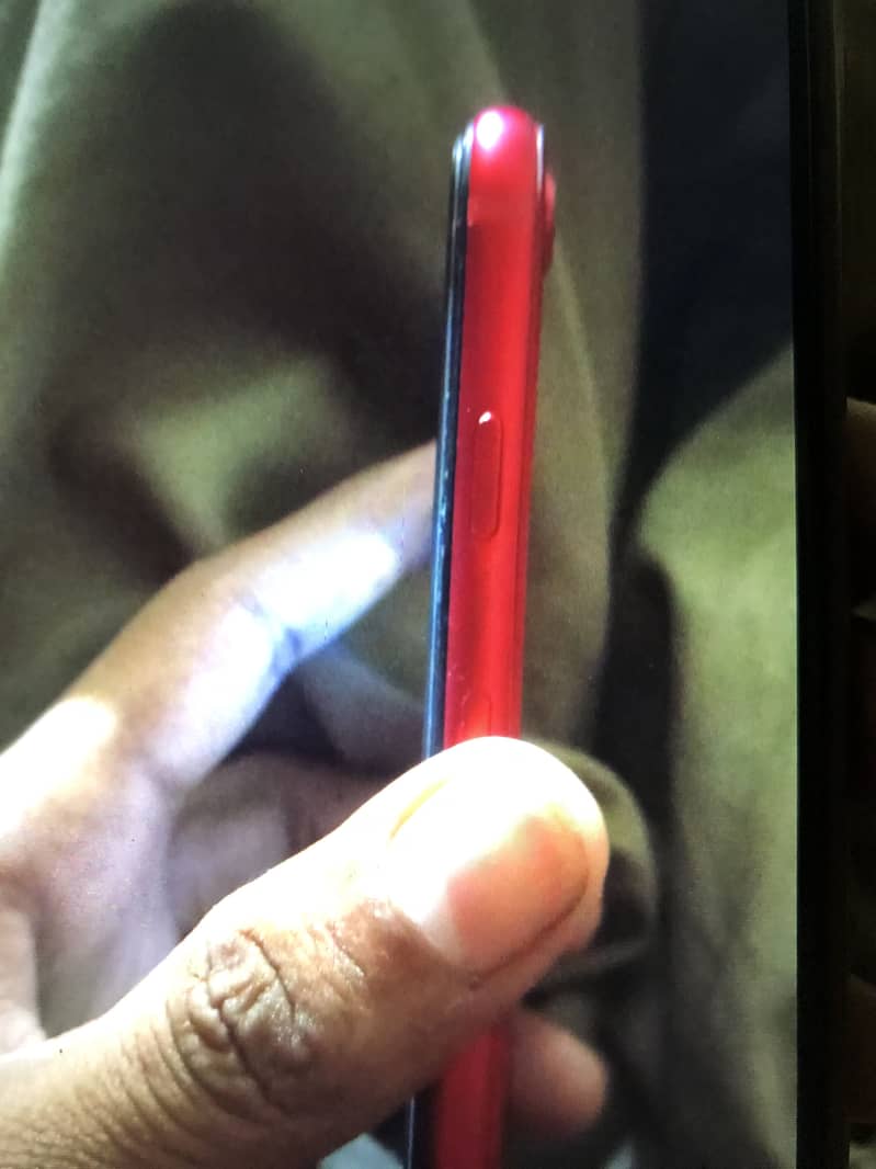 Apple iPhone 8 1