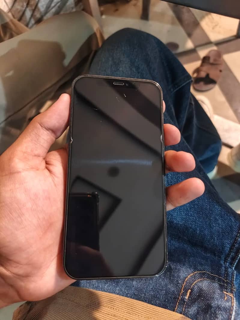 Apple iPhone 12 Pro 1