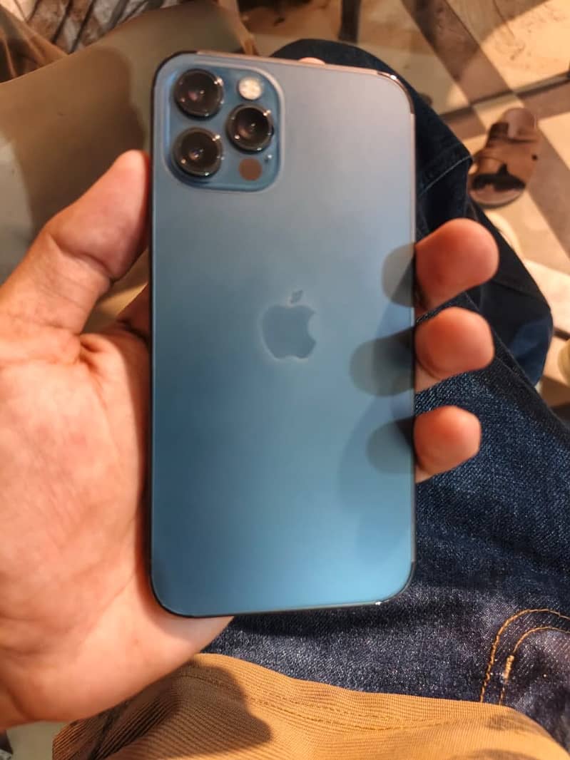 Apple iPhone 12 Pro 0