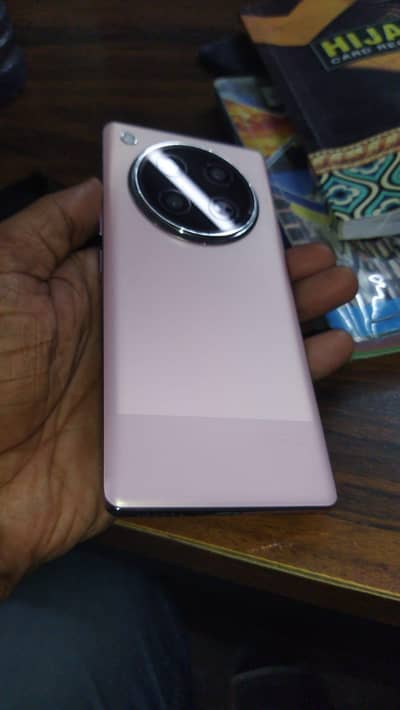 Infinix Zero 40