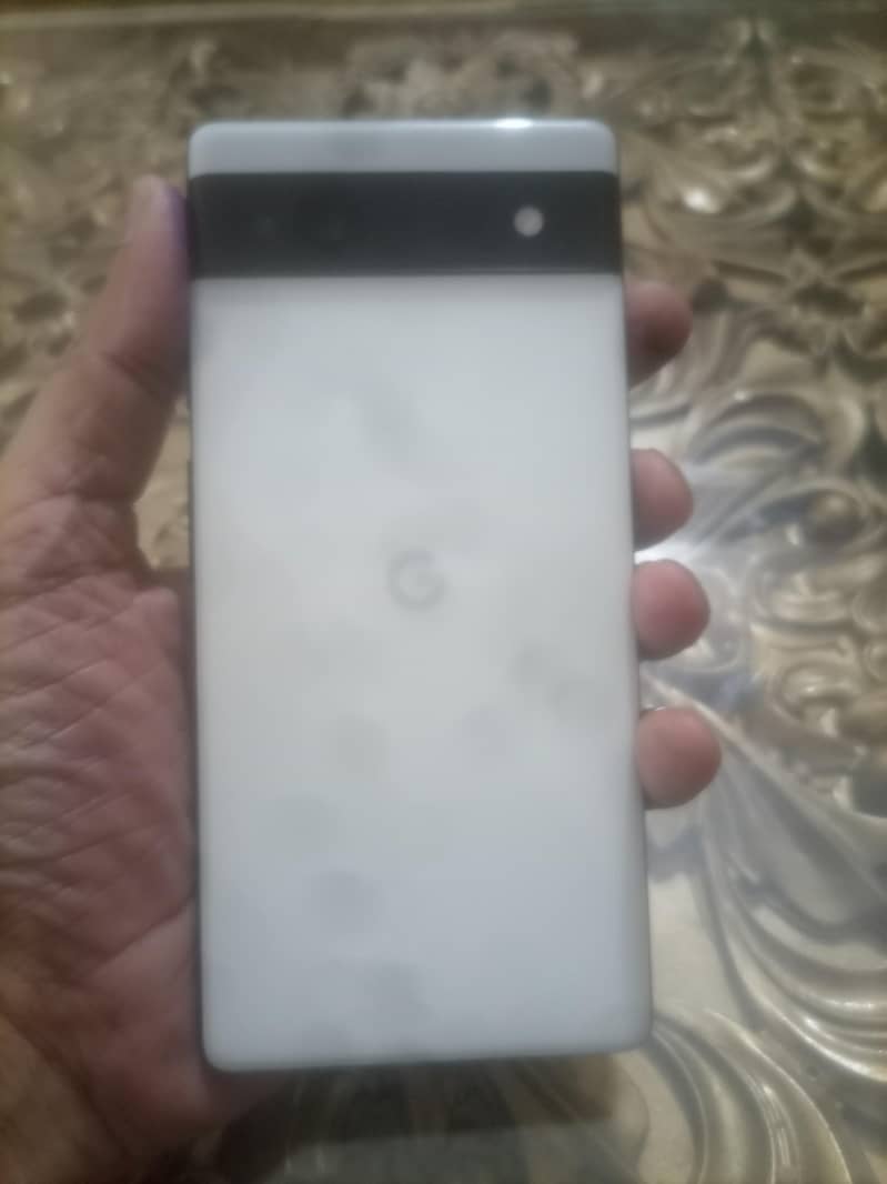 Google Pixel 6a 1