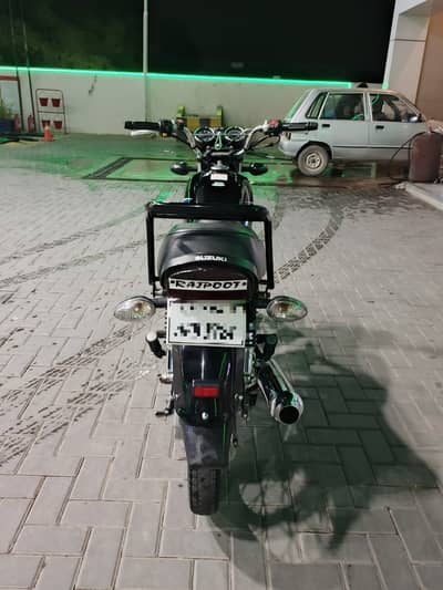 I sell my bike Suzuki GS150 in lush condition first owner