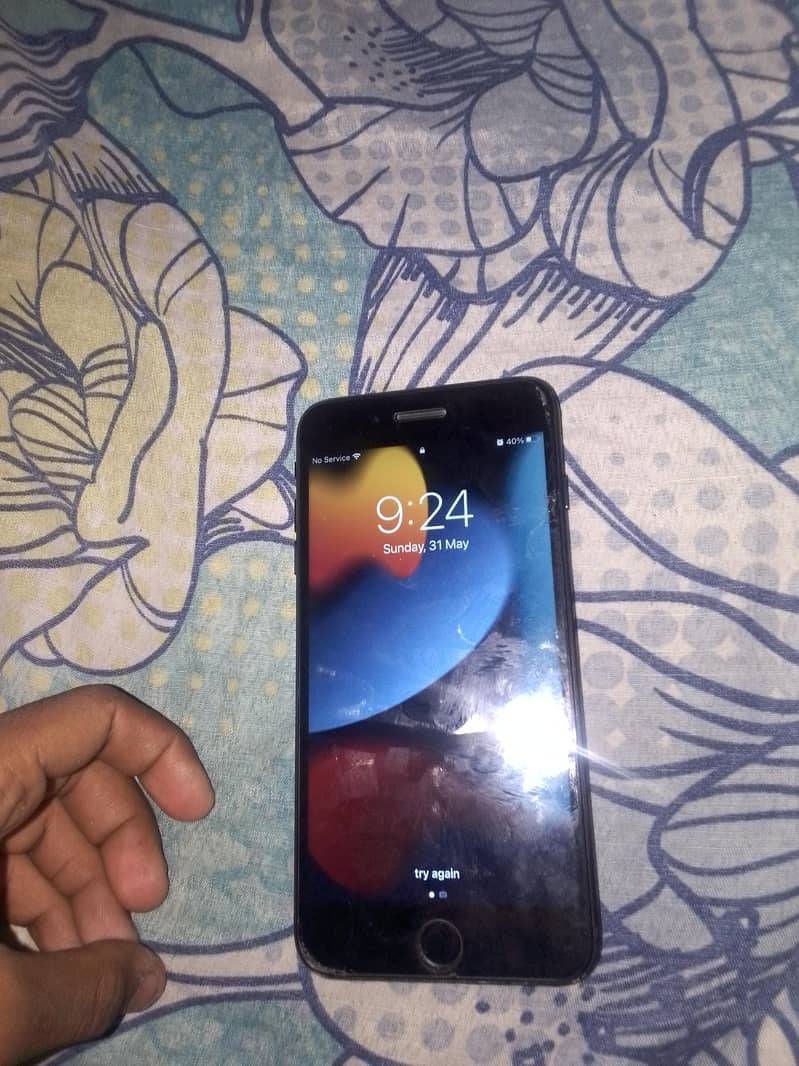 Apple iPhone 7 Plus 5