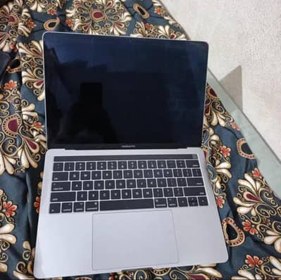MacBook pro 2017 Touch Bar 13"