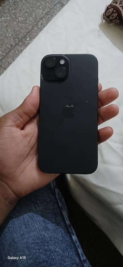 Apple iPhone 15