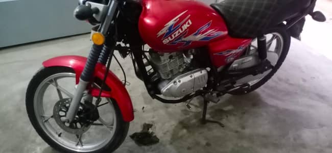 Suzuki GS 150 SE