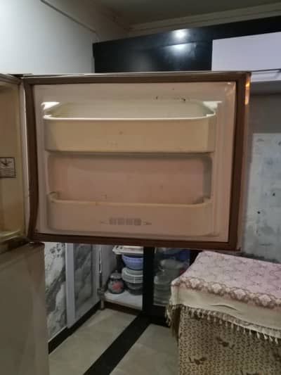 dawlance fridge