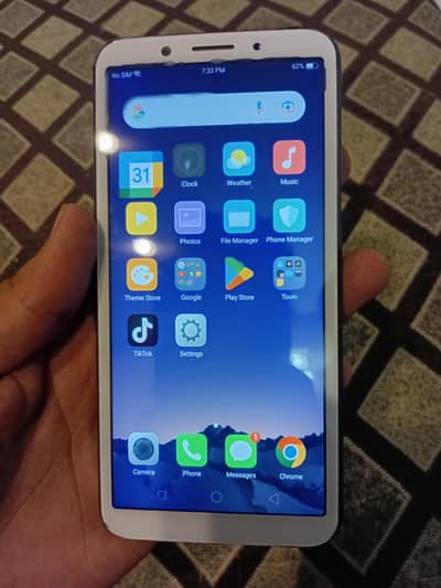 OPPO A83 ram 3 rom 32 all oky pta provd Pannal  chang hn only baki all