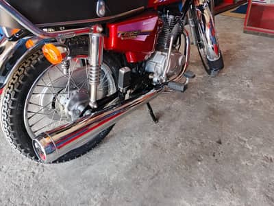 Honda 125 CG 2004 model for urgent sale