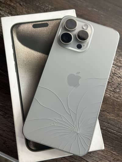 iPhone 15 Pro Max