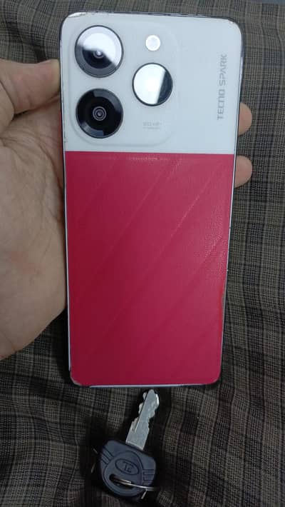 Tecno Spark 10 Pro 256 gb