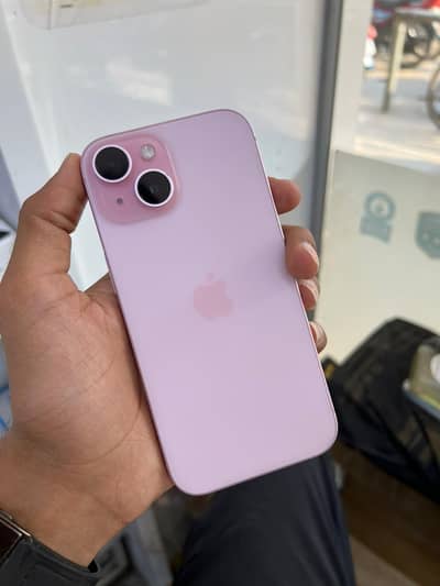 Apple iPhone 15