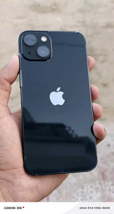 Apple iPhone 13