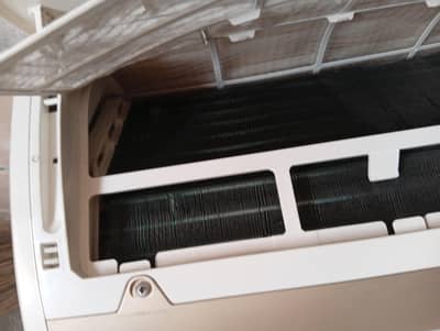 Orient 1.5 ton dc inverter AC heat and cool