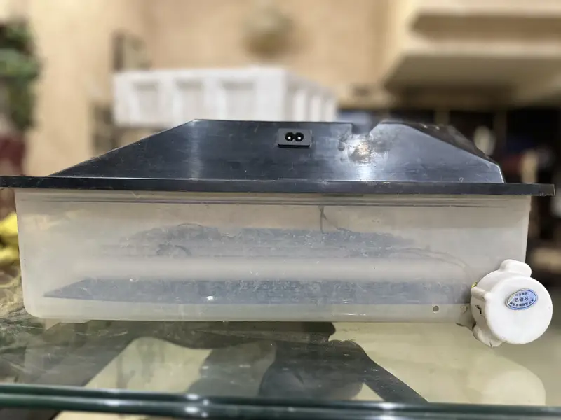 Incubator 56 eggs — photo 2