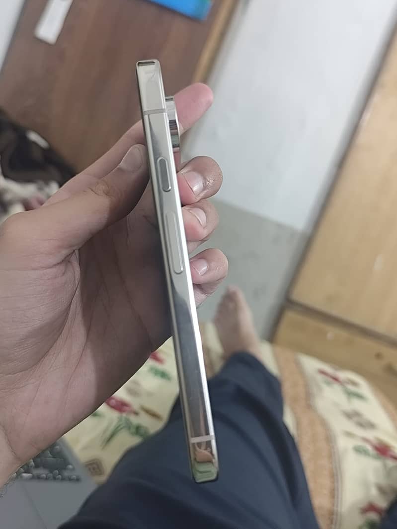 Google Pixel 9 Pro 2