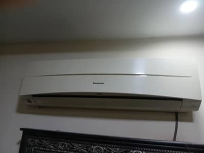 panasonic 1.5 split ac totally orangnal with genuine gass 4 urjent sal