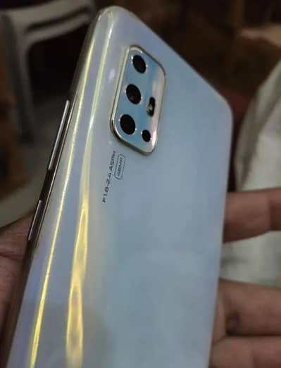 vivo v 17 with box charger 8 256 total original price fanl
