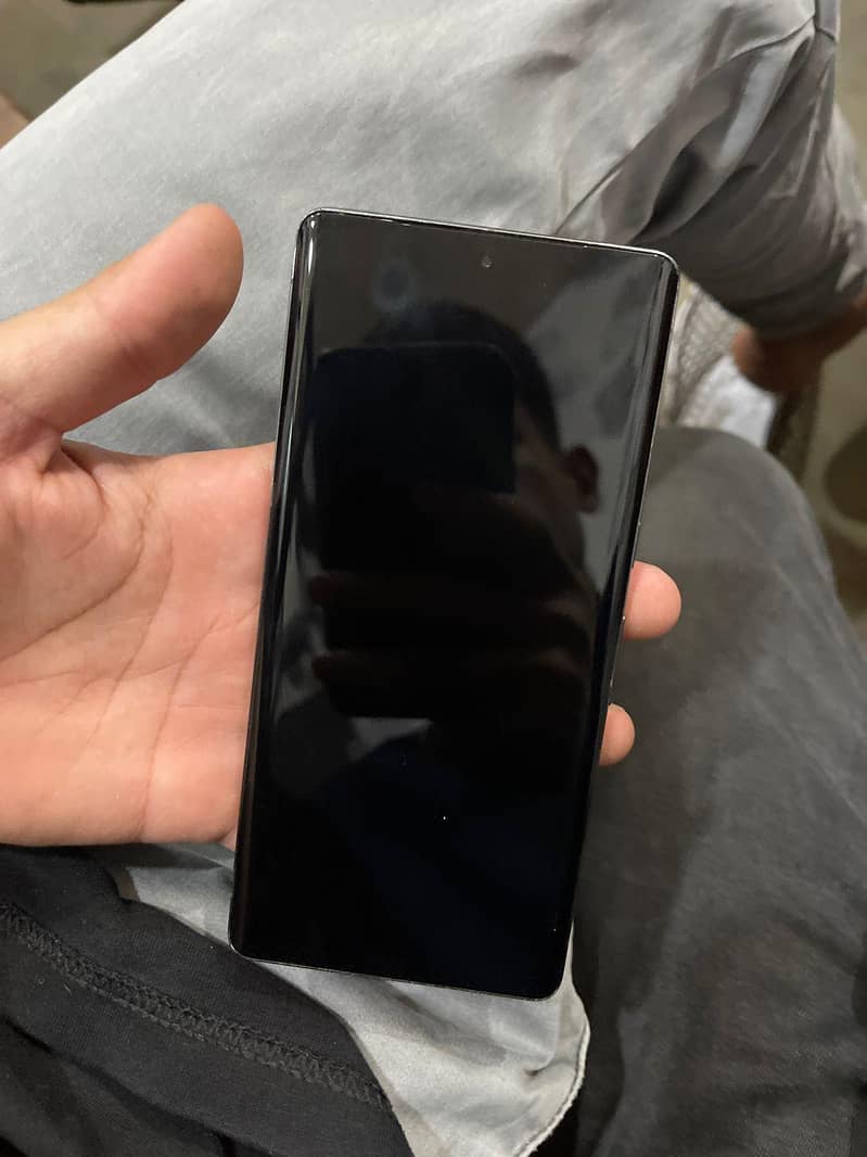 Google Pixel 7 Pro 6