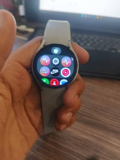 Samsung galaxy wath 6 40mm for sale