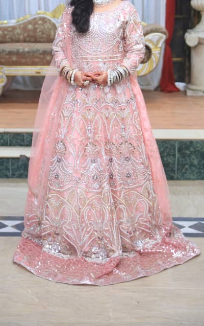 Maxi for formal and bridal use