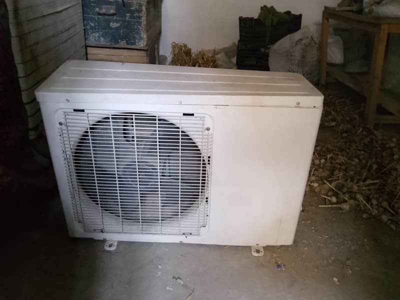 1.5 ton Split Ac 1