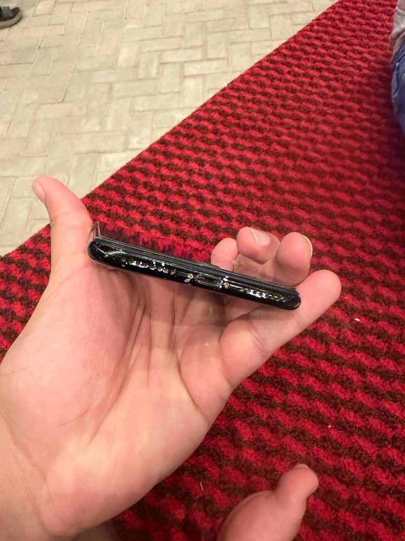 Apple iPhone 7 Plus 4