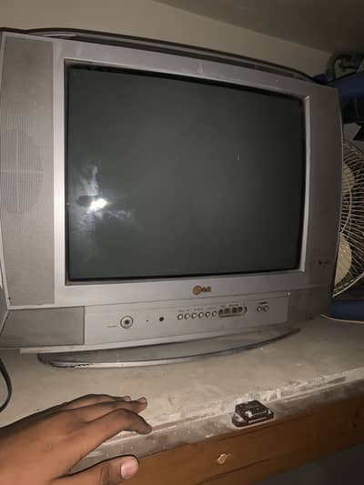Lg old tv RT 21