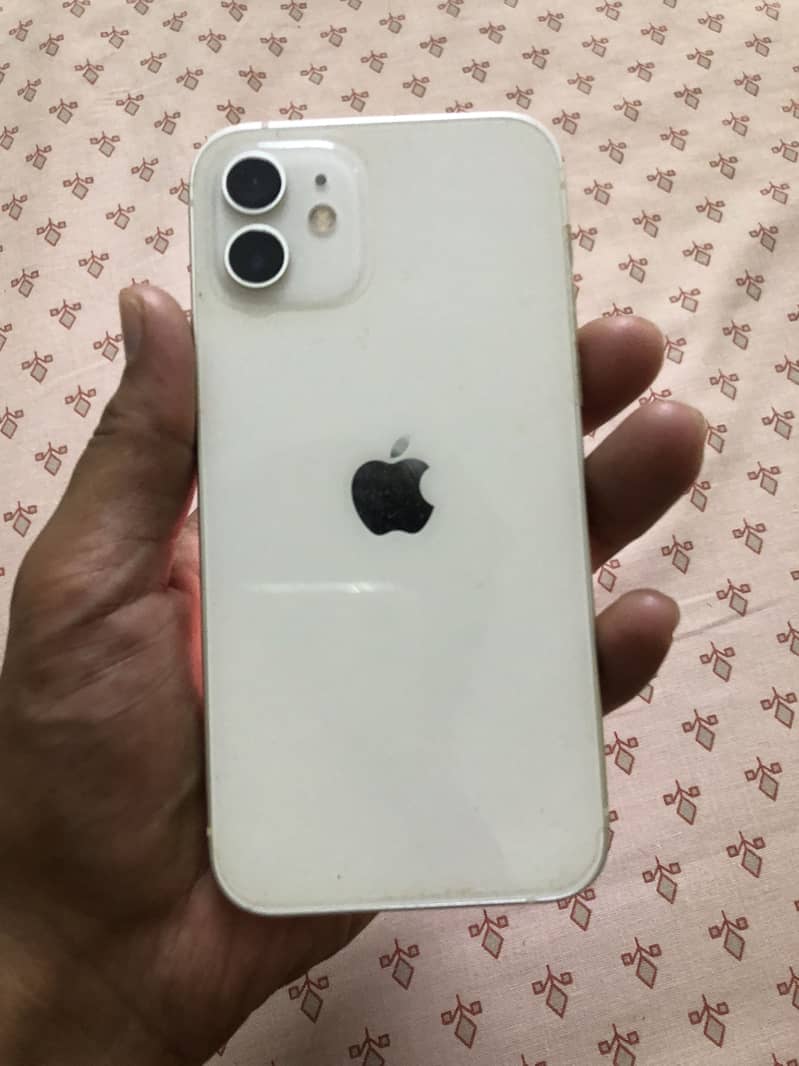 Apple iPhone 12 2