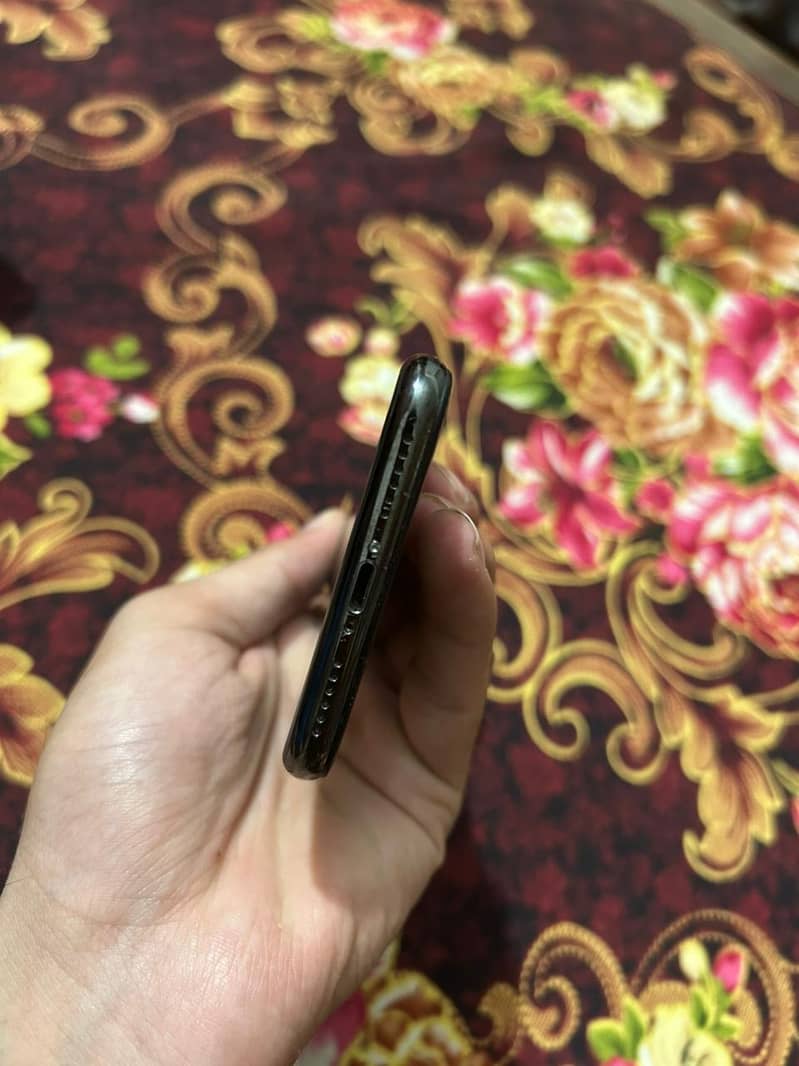iphone x 3