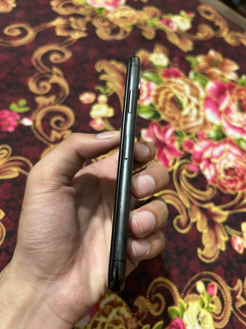 iphone x 4