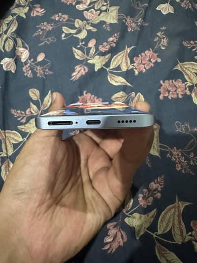 Redmi Note 13 Pro Plus + (12GB/512GB)