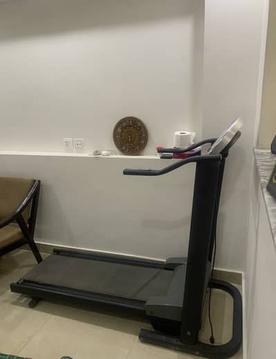 Treadmill for Sale o327-7497-149
