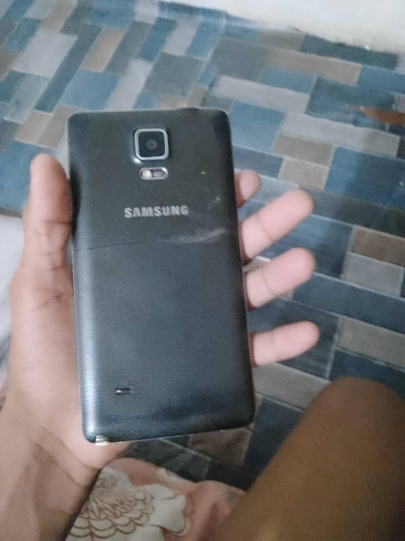 Samsung Mobile Note4 1