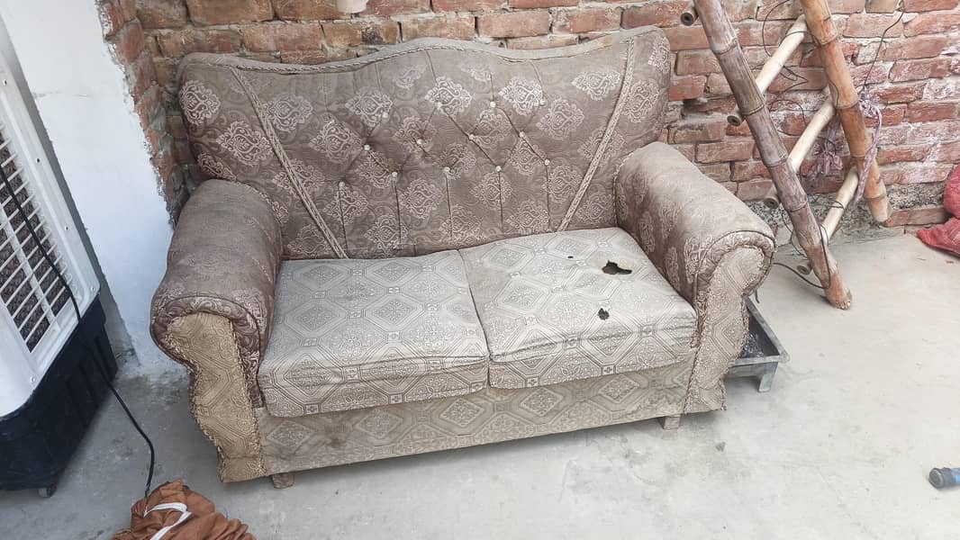 three two one sofa set 0