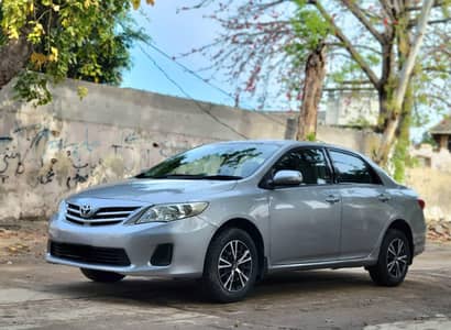 RARE ToYoTA CoRoLLA GLi AT 1.6 LiMiTED EDiTiON { Model 2014}