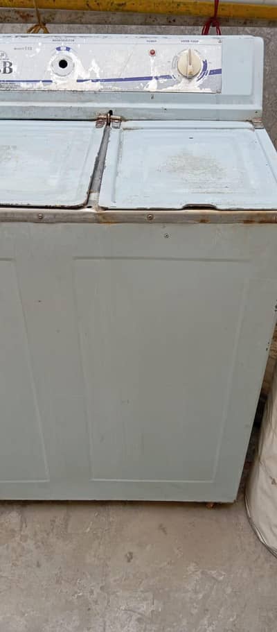 washing machine with Dryer