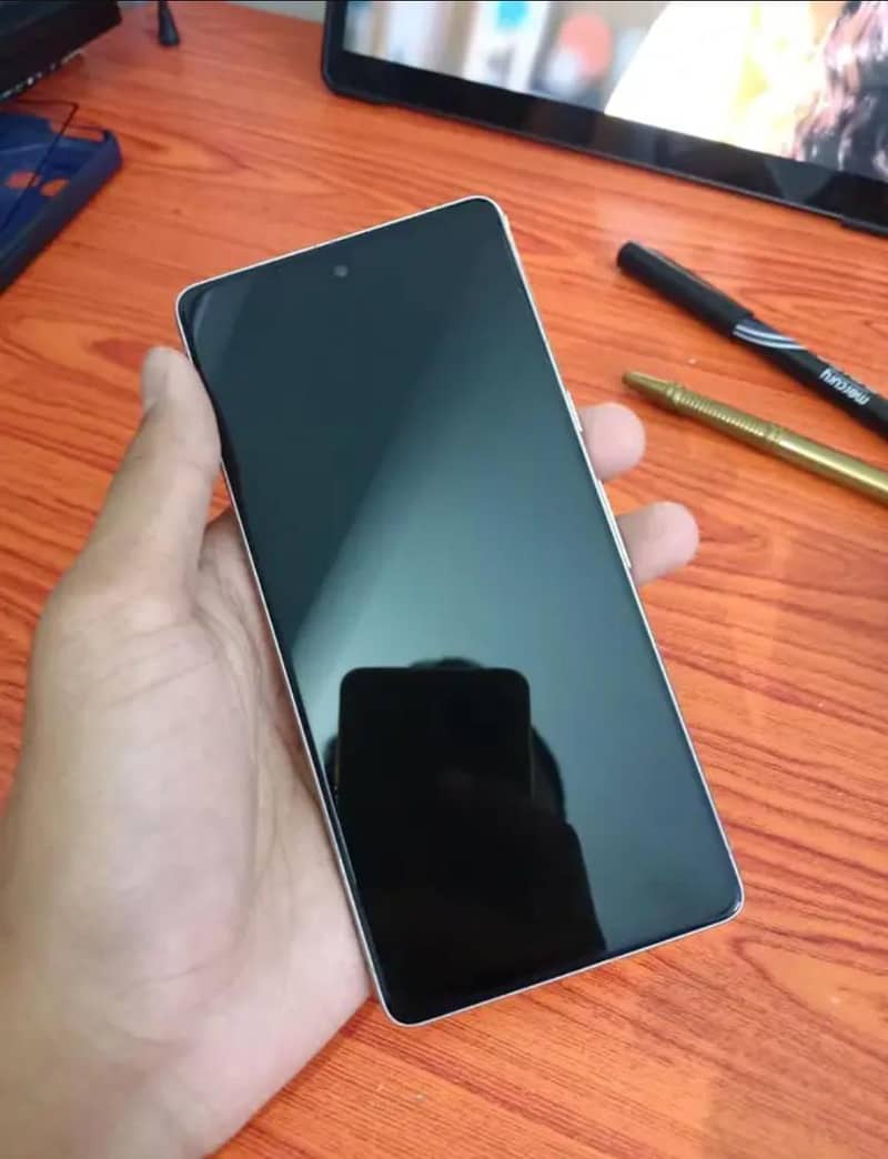 Google pixel 7 2