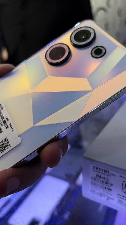 Tecno CAMON 20 0