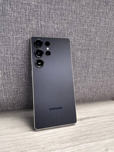 Samsung Mobile S25 Ultra