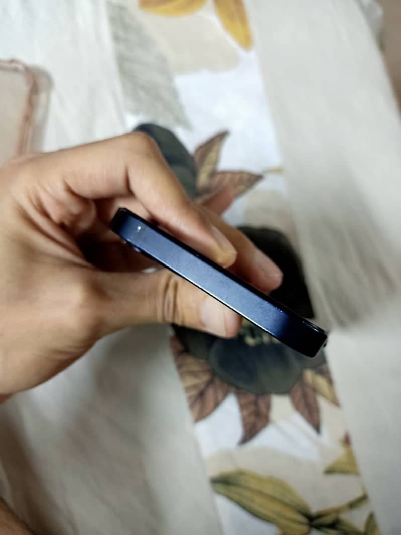 iPhone 12 pta approved 4