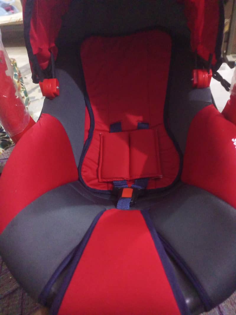 carry cot 5