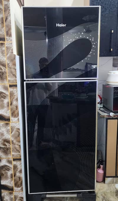 Haier HRF-382M Refrigerator 370L
