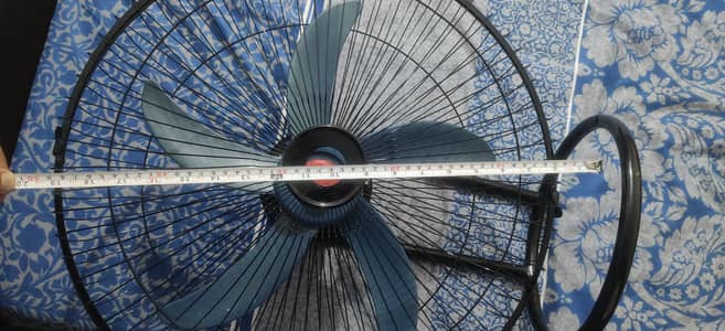 Powerful Pedestal fan