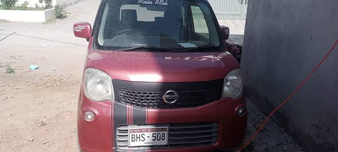 Nissan Moco 2013