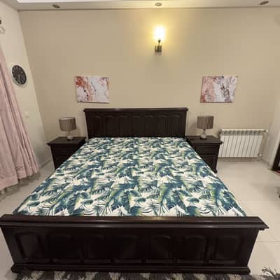 Bed - Wooden Bed - Luxury Bed With Side Table For Sale